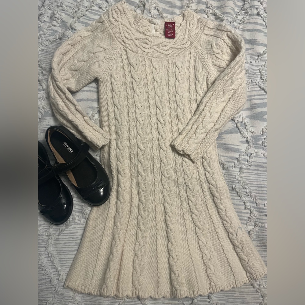 Baby Gap 5t cream sweater dress